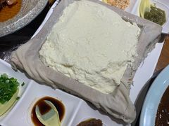 一块豆腐-95号酱骨·一块豆腐(展春园西路店)