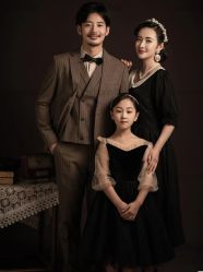 -巴黎恋人婚纱摄影(东莞总店)