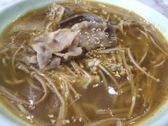 -轻捞慢起面馆(新世界百货店)