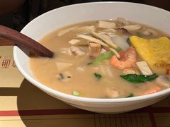 -荣家黄鱼面(前滩太古里店)