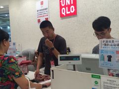 -优衣库(红谷滩万达店)