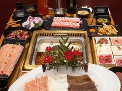 -百联临沂购物中心(临沂路店)