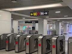 -常熟路(地铁站)