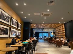 -星巴克臻选(郑州国贸360广场店)