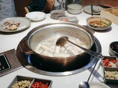 -喃喃椰·糟粕醋椰子鸡火锅(七堡花园店)