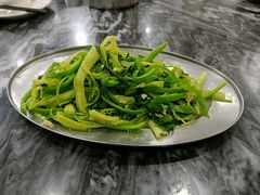 椒丝腐乳通菜28元-红星光发煲仔饭(大石街店)