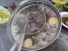 -官塘陈记鱼生·潮汕砂锅粥·牛肉火锅(潮枫路总店)