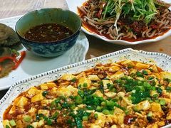 -洪霞餐馆