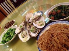 蒜蓉生蚝-小铜锣湾海鲜家常菜馆(河西店)
