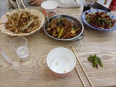 -江城燕子大排档(江汉路步行街店)