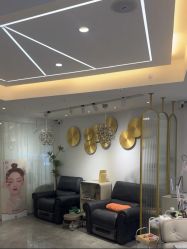 -U+nail优加专业美甲美睫