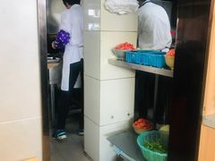 膳背大排面-天天鲜面馆(衡山路店)