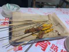 -胡犇嗲单车烧烤(坡子街店)
