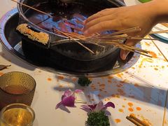 -钢管厂五区小郡肝串串香(蜀都万达店)