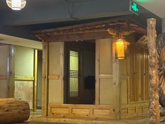 -绿岛汤泉韩式休闲会所