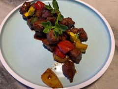 黑椒蒜片牛肉粒-海尔洲际酒店天下一品中餐厅
