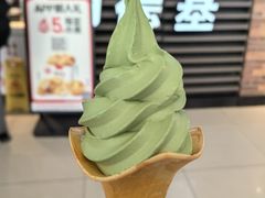 -肯德基(南京站A2检票口楼上)