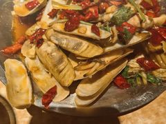 -喝丢一只鞋海鲜烧烤·海肠捞饭(东关街店)