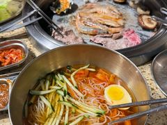 -姜胖胖韩式自助烤肉(光明万达店)