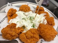 -W COLLECTIVE  DESSERT SHOP