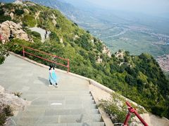 -鸡鸣山旅游景区