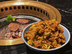 -山川小町·极番烧肉(新地假日广场店)