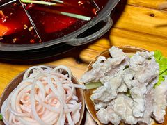 -正南齊北重庆老火锅(光华村直营店)
