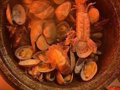 -鸣记脆皮烤鱼·海鲜烤鱼(三八广场店)