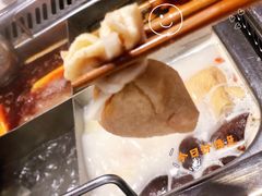 牛油双拼锅底-海底捞火锅(武胜路凯德广场店)