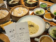 -馋三尺蟹粉小笼(人民广场店)