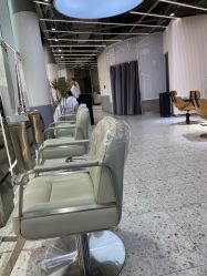 -PE SALON 