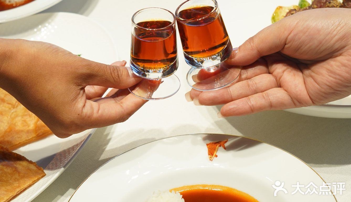 秋冬的仪式感，跟姐妹聚会就来黑珍珠潮菜🤔