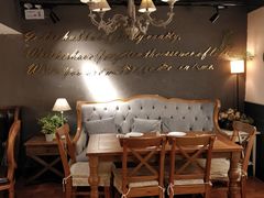 -丽莎沙拉轻食餐厅(国贸店)