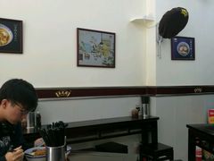 -吴茂兴本帮面(百色路店)
