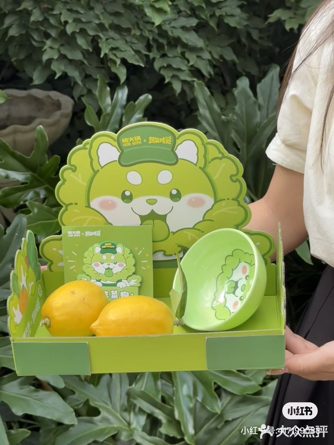 一个不吱声。。拥有了🥬🐶啦！！！！ 