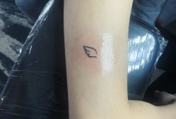 -SNOW TATTOO STUDIO