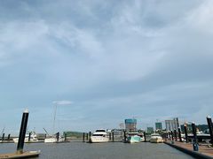 -南沙游艇会·大兵船餐厅