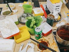 -杨老板·海鲜集市火锅·鲜切牛肉(中防万宝店)