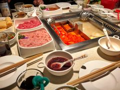 -海底捞火锅鲜切牛肉主题店(长寿路店)