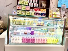 面包甜点陈列柜-奈雪的茶(印象城店)