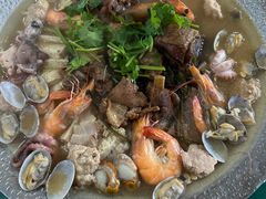 -龙香居海鲜浑锅家常菜·特色驴肉