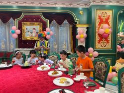 -小鲤鱼生日气球派对会场策划布置