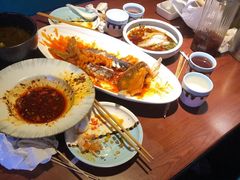 -川人百味·水煮活鱼(赛罕万达店)