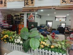 -毛辣果·贵州红酸汤牛肉火锅(西单店)