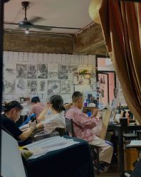 点击看大图 店内环境-匿名者纹身学院派·刺青