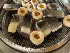 -围炉肉舍•炭烤活鳗•丹东海鲜烤肉(步行街店)