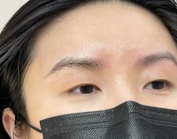 -一个差评成就的纹眉店