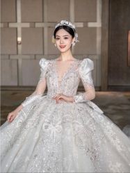 -艾米丽婚纱礼服