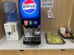 -杨铭宇黄焖鸡米饭(光谷APP广场店)