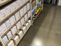 -名创优品(中原万达2F店)